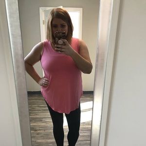 Coral colored tunic length tank 1X